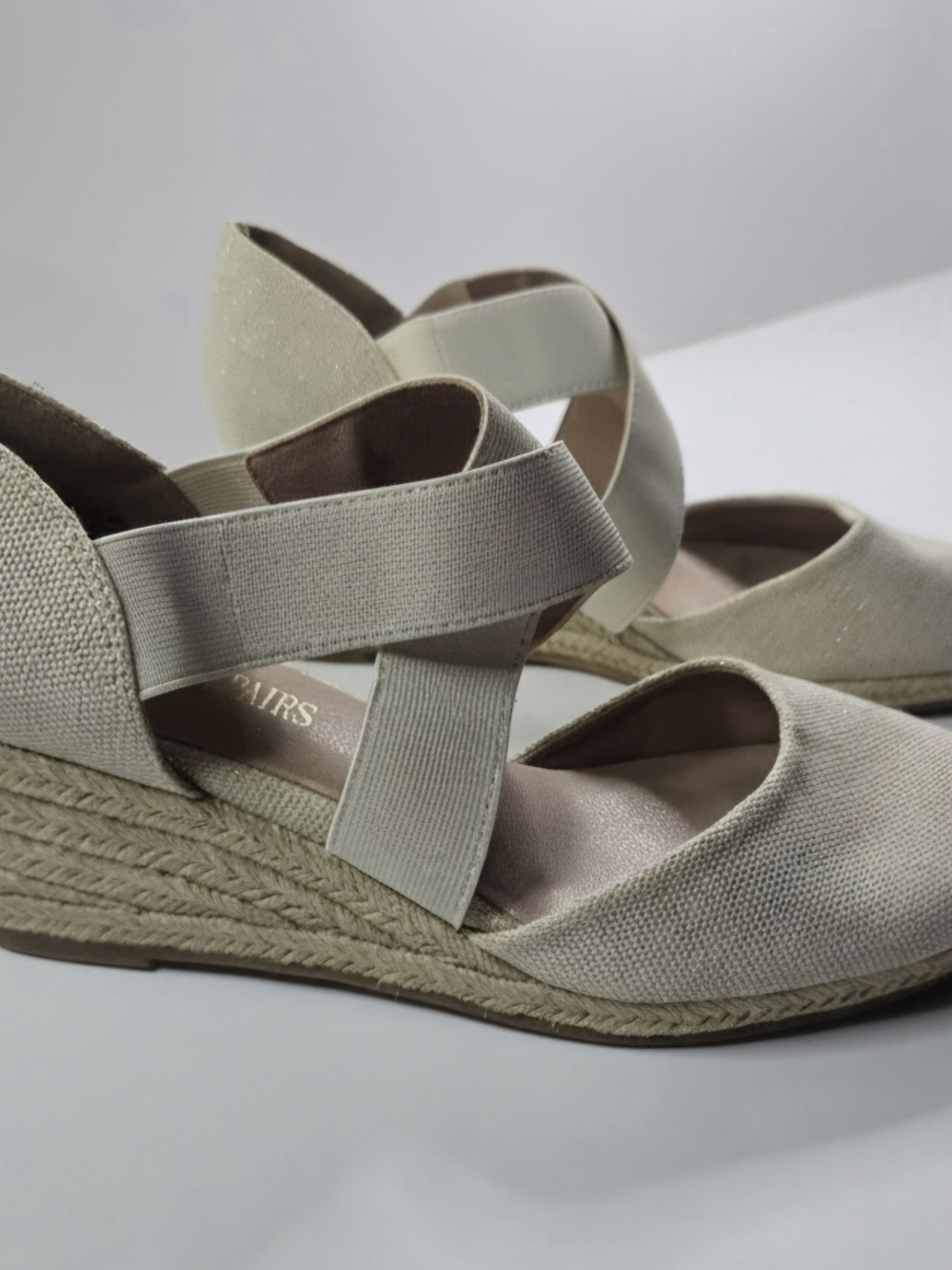 DREAM PAIRS Beige Espadrille Wedge Shoes Elastic Straps Size 8.5 - Picture 2 of 11